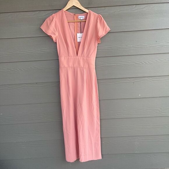 Superdown NWT deep v pink jumpsuit - Picture 1 of 7